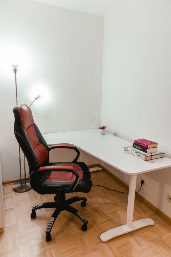 Luxury Flat Between Cologne And Bonn And Phantasialand Bruhl Wesseling Exteriör bild
