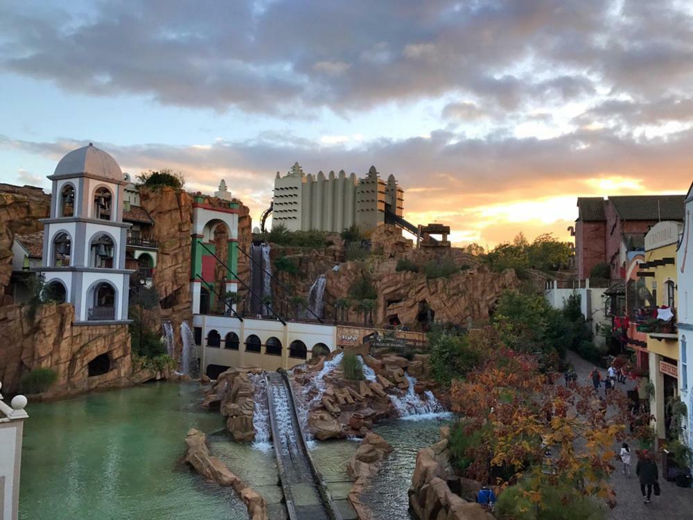 Luxury Flat Between Cologne And Bonn And Phantasialand Bruhl Wesseling Exteriör bild